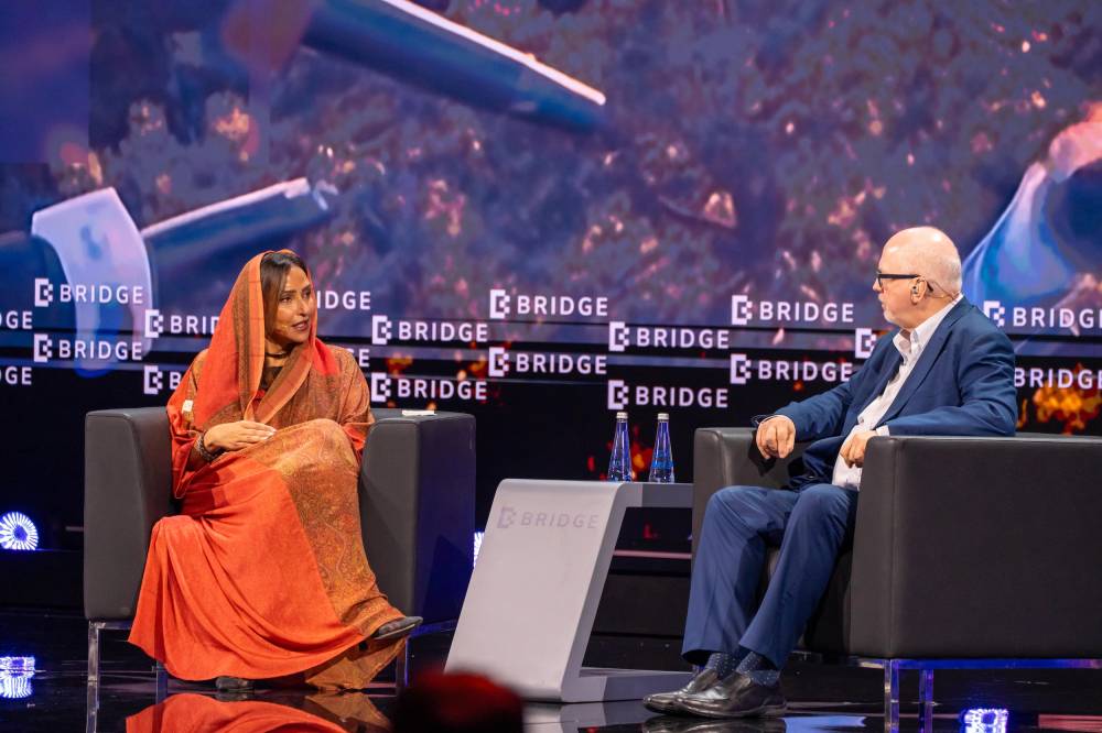 الإعلام يخلق الوعي باحتياجات المجتمعات ويتكامل مع العمل الإنساني