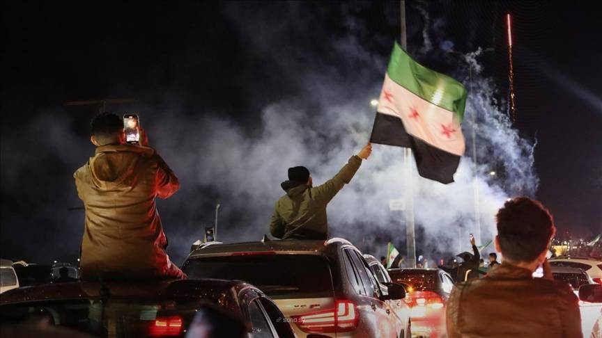 جانب من احتفالات في سوريا بعد إلغاء 