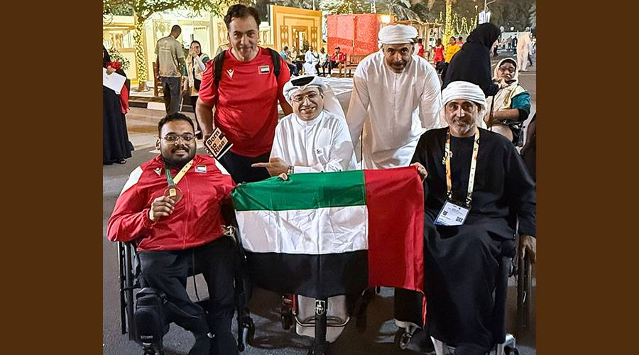 فرحة ولقطة تذكارية بعد إنجاز الشحي