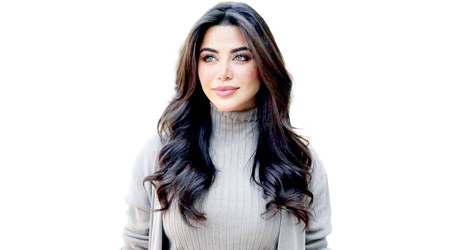 يارا السكري تنضم إلى فريق «علي كلاي»