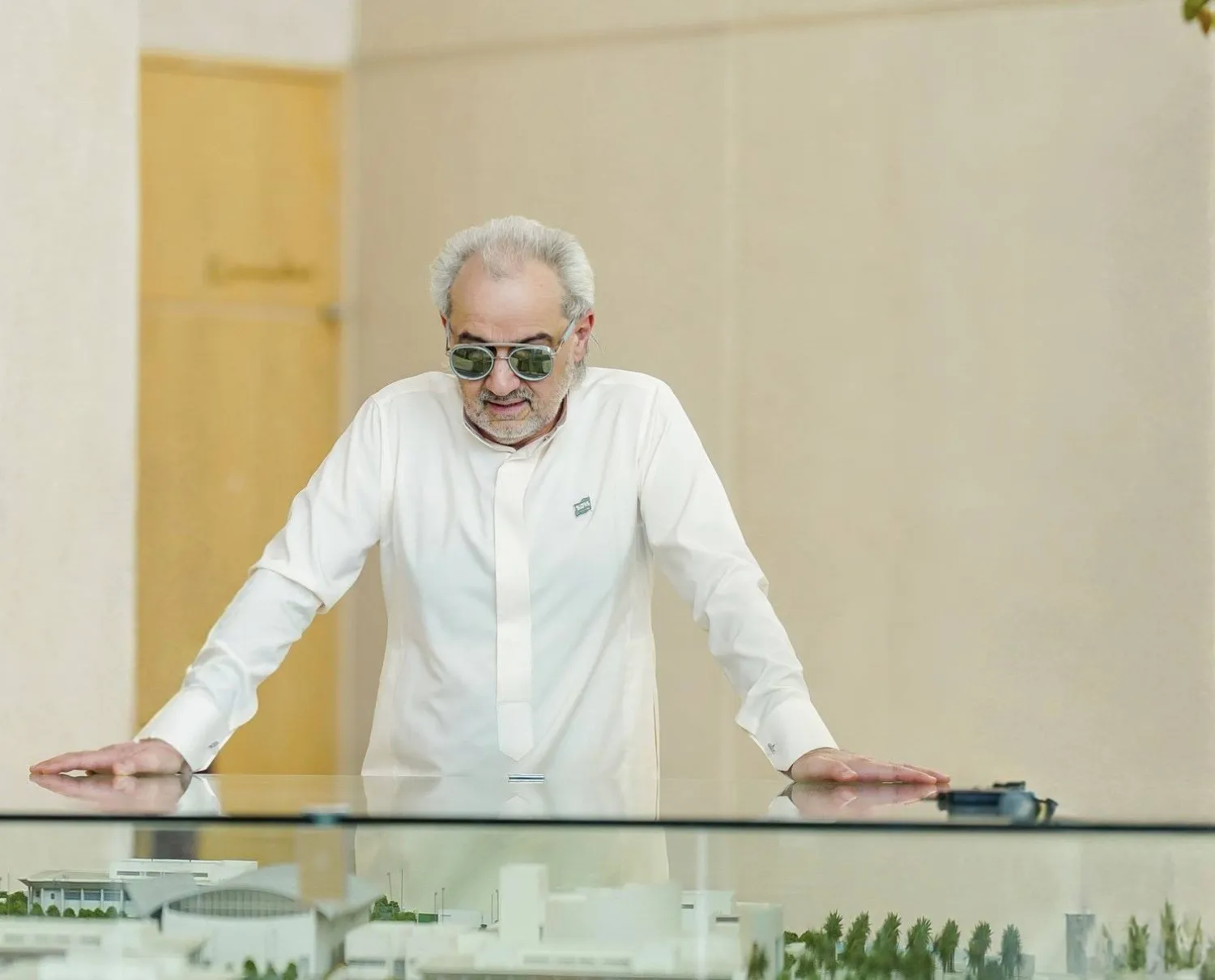 تقارير تحدد موعد إعلان استحواذ الوليد بن طلال على الهلال السعودي