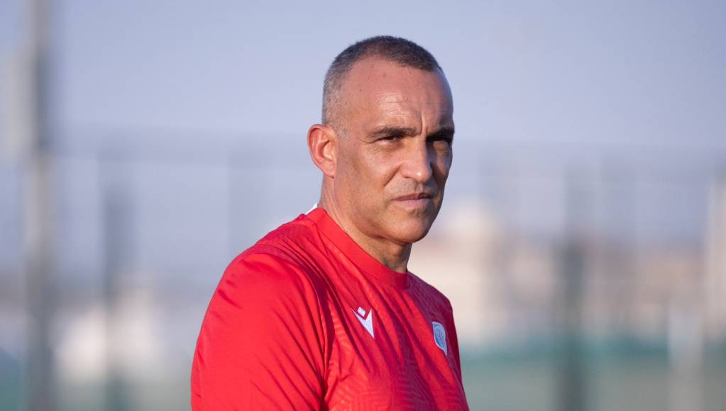 المدرب بيدرو