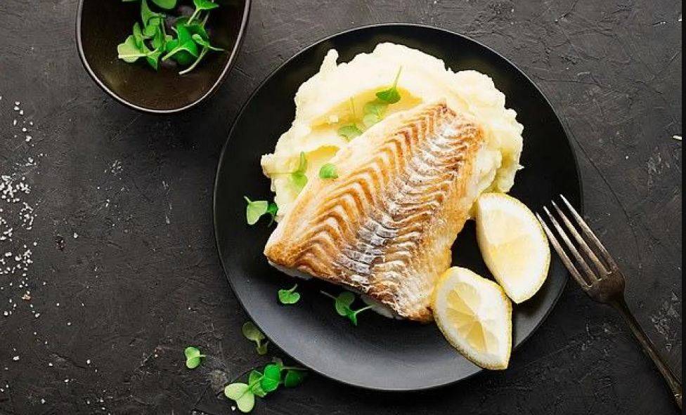 تناول الأسماك مرتين أسبوعياً يحمي من أمراض القلب