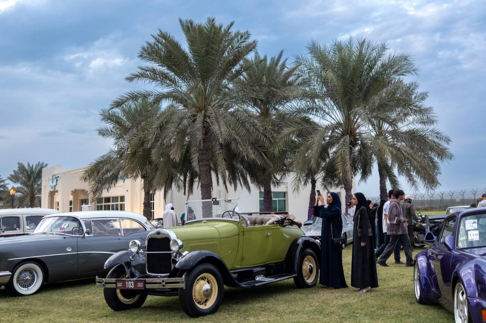 نسخة ثالثة من جائزة الشارقة للسيارات القديمة