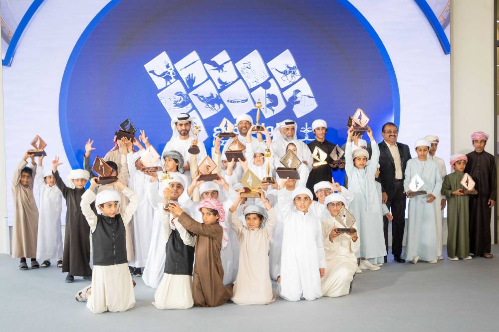 انطلاقة مثيرة لـ«بطولة فزاع للصيد بالصقور»