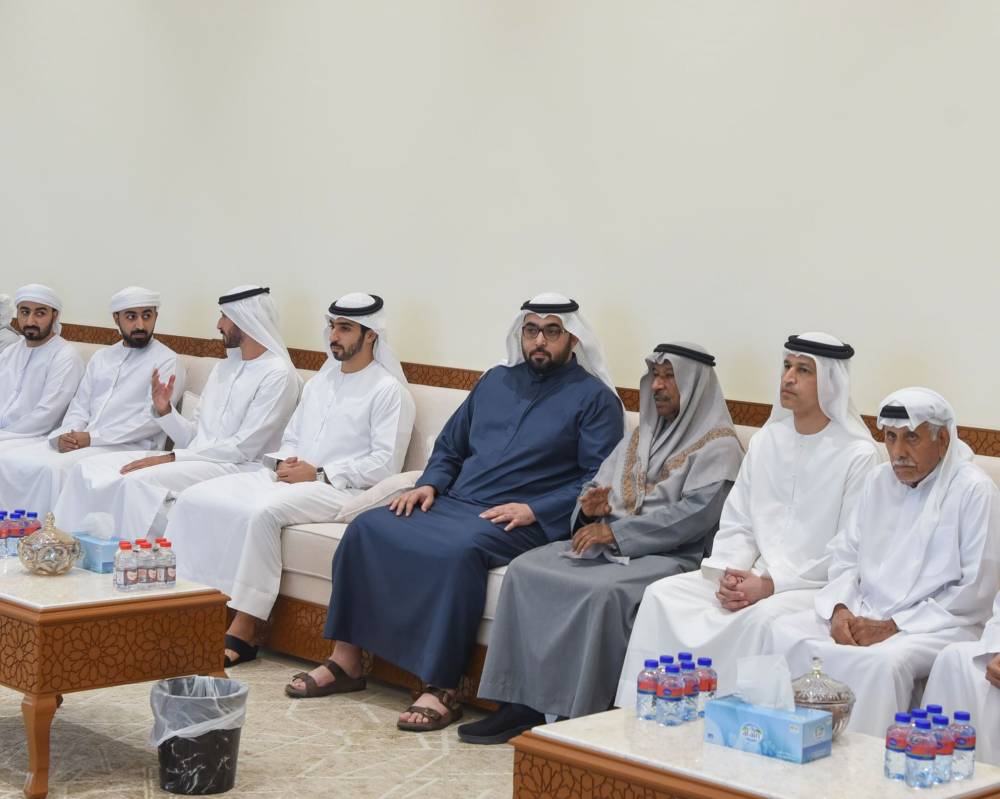 راشد بن سعود يعزي بوفاة حصة الطنيجي وبخيتة آل علي