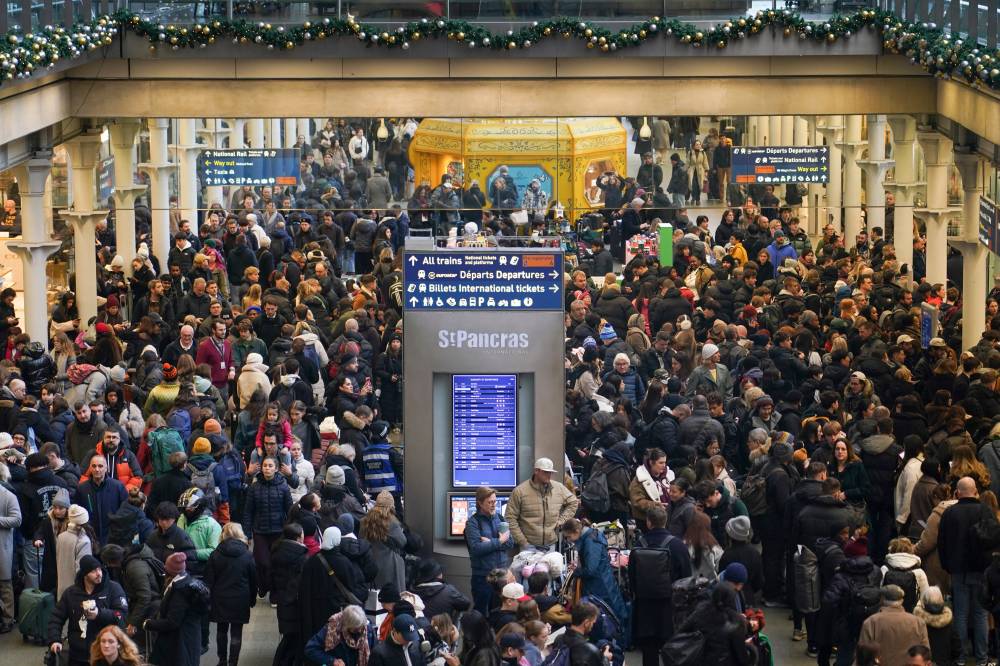 بعد تعطل «نفق المانش».. اضطراب يضرب احتفالات الأوروبيين بالعام الجديد