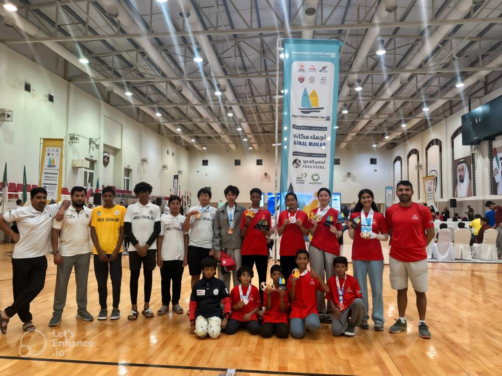 خلال تتويج الفائزين