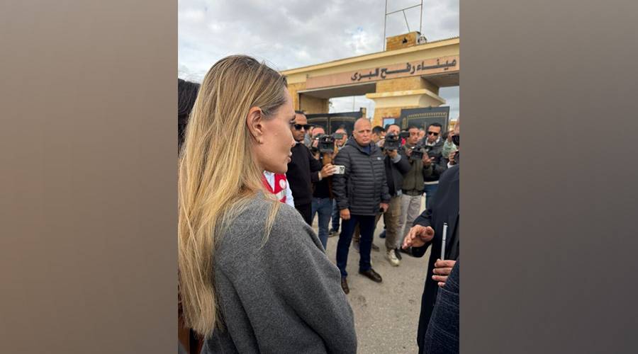 أنجلينا جولي من معبر رفح: إيصال المساعدات لغزة ضرورة عاجلة (فيديو)