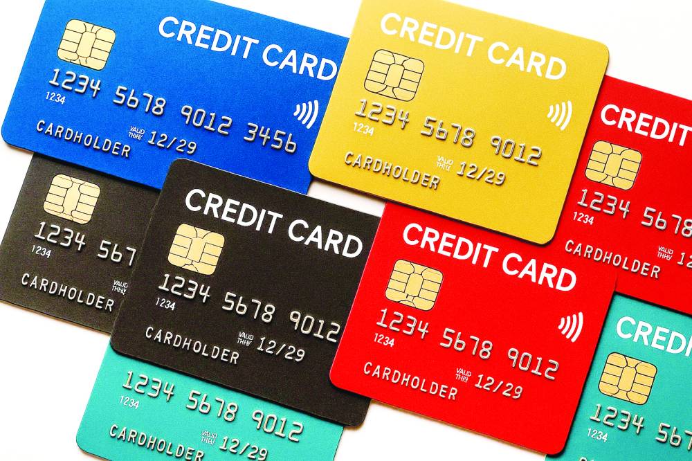 العطلات ومهرجانات التسوق ترفع استخدام البطاقات الائتمانية 20%
