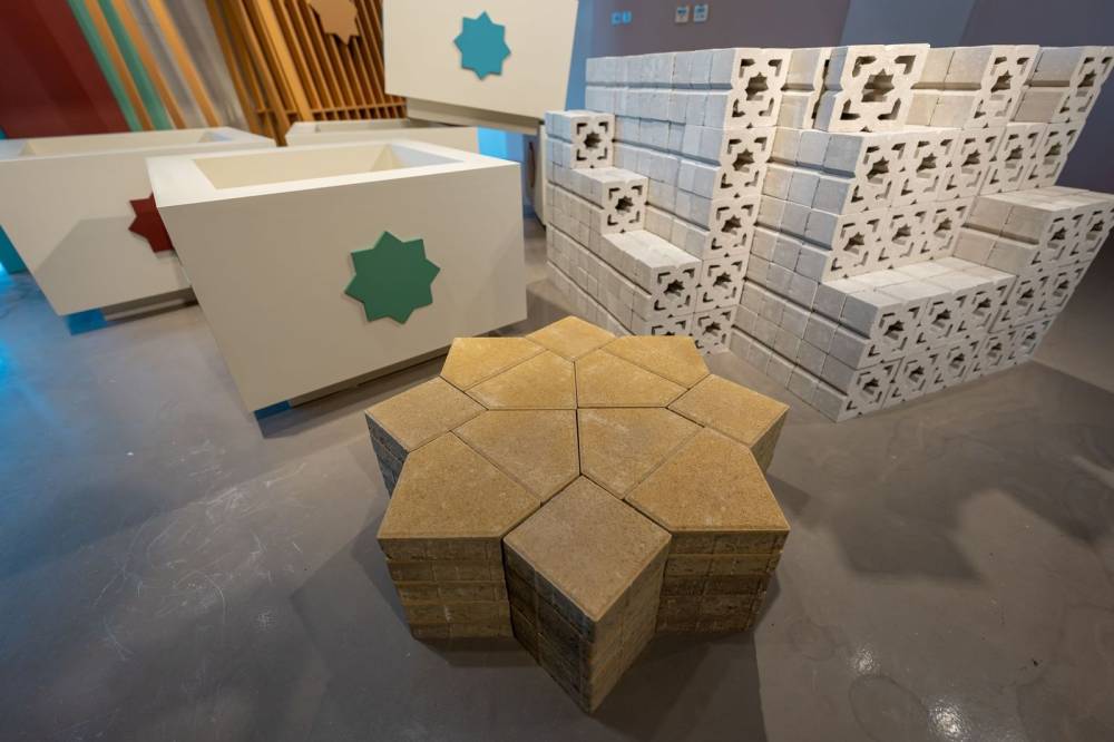 نجمة في المخزن... عمر درويش