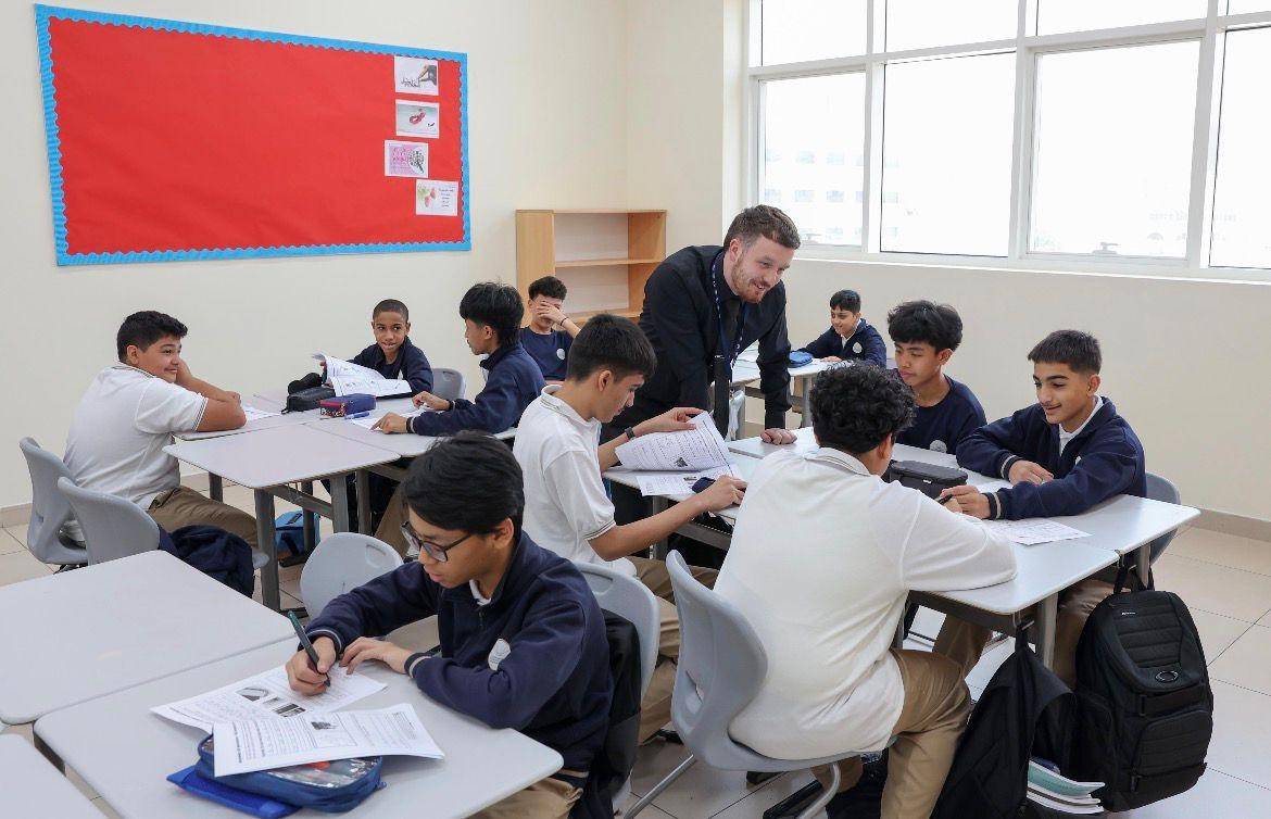 مدارس أبوظبي تستقبل الفصل الدراسي الثاني بجاهزية كاملة وانتظام تعليمي