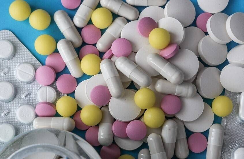 تحذير بريطاني: أدوية لعلاج الألم والقلق تسبب الإدمان