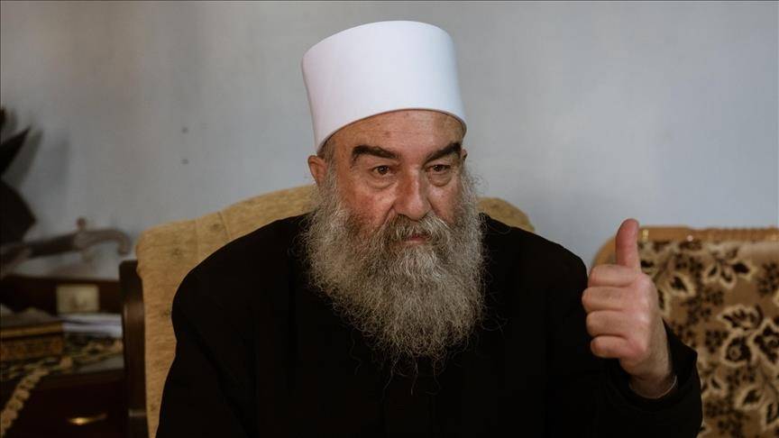 الهجري يطالب بدولة مستقلة في السويداء متحالفة مع إسرائيل