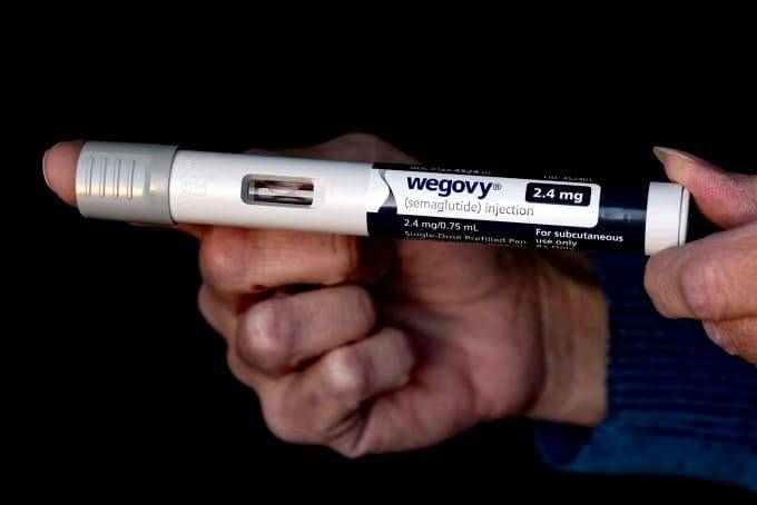 هيئة الدواء الأمريكية تطلب إزالة تحذيرات الانتحار من أدوية إنقاص الوزن