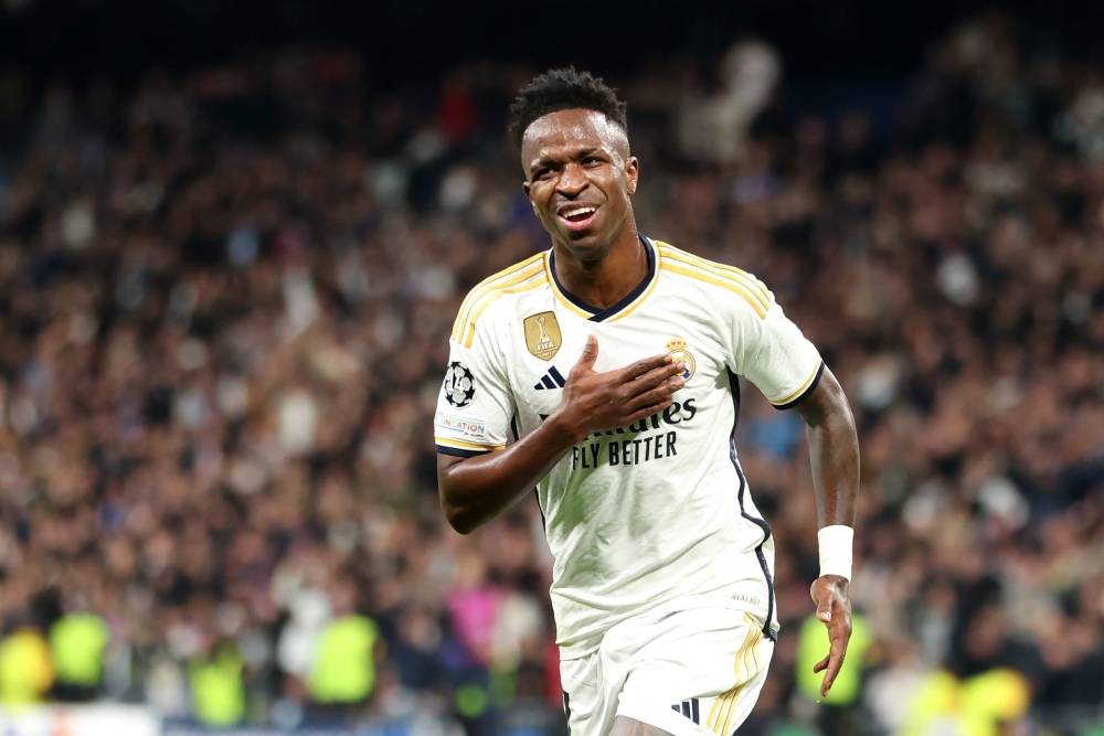 رابطة الدوري الإسباني تدين الإهانات العنصرية ضد فينيسيوس