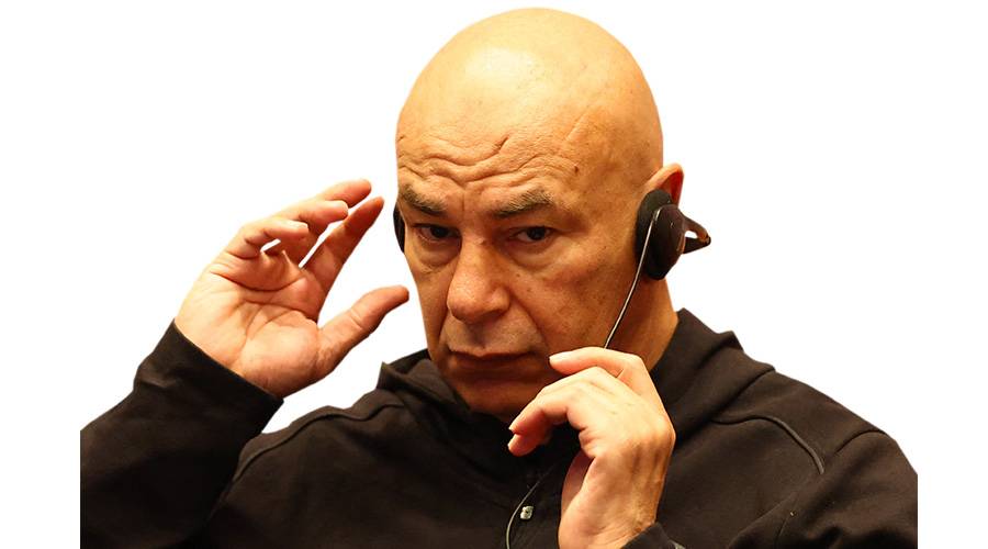 حسام حسن