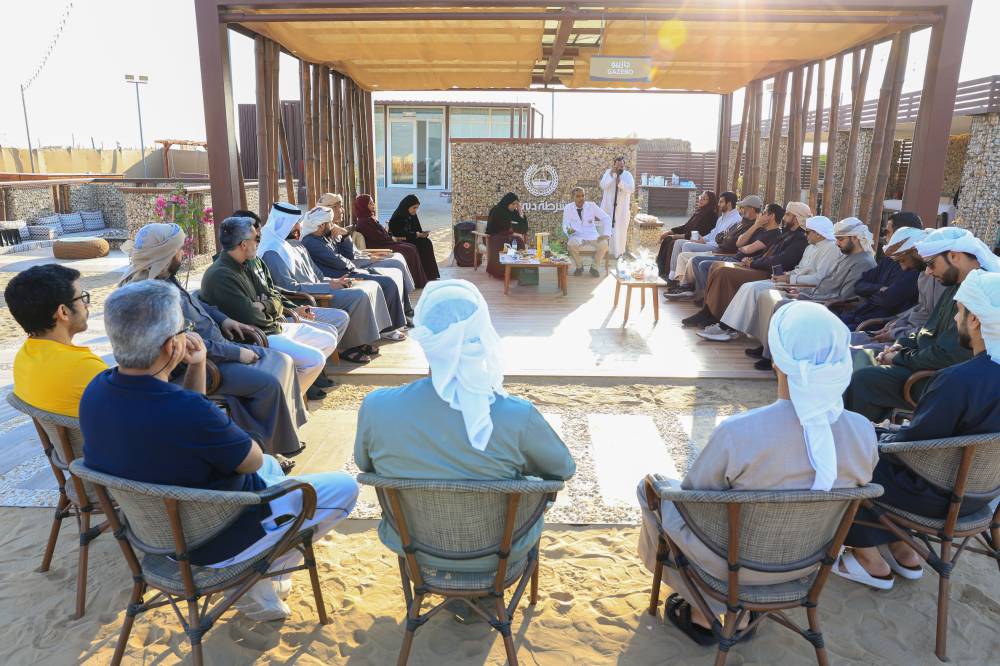 القضاء الشرطي بدبي يعزز الوعي الصحي بين الموظفين