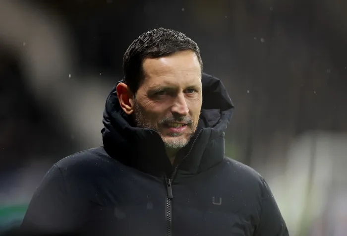 الدوري الألماني.. فرانكفورت يقيل مدربه توبمولر بسبب سوء النتائج