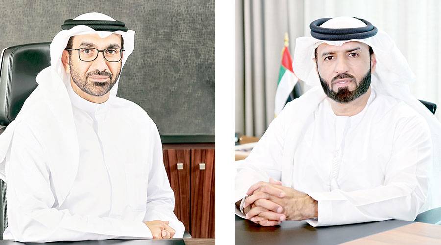 «أوقاف دبي» تتلقى مليون درهم من «الإمارات الإسلامي» دعماً لوقف «ساند»