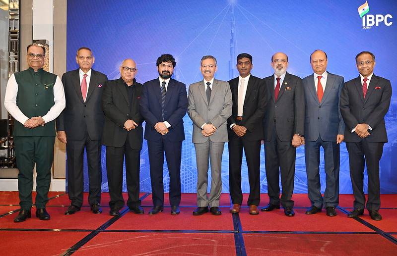 المشاركون في الحفل