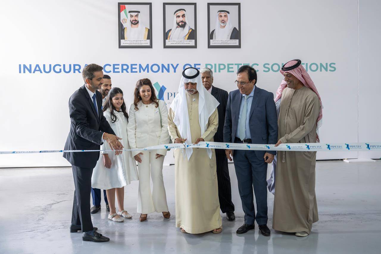 نهيان بن مبارك: ندعم التوجهات لتوطين الصناعات المتقدمة