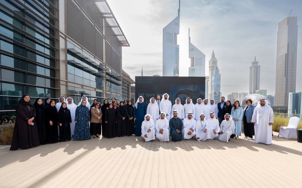 «الإمارات للفضاء» تحصد شهادة أفضل بيئة عمل  