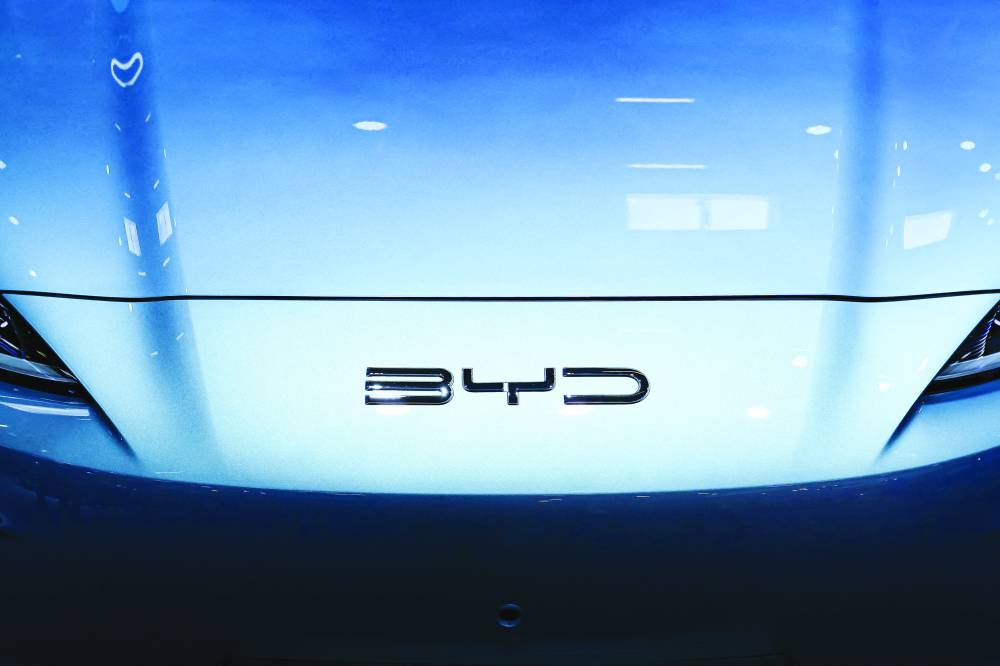 «بي واي دي» تستهدف بيع 1.3 مليون سيارة خارج الصين 2026