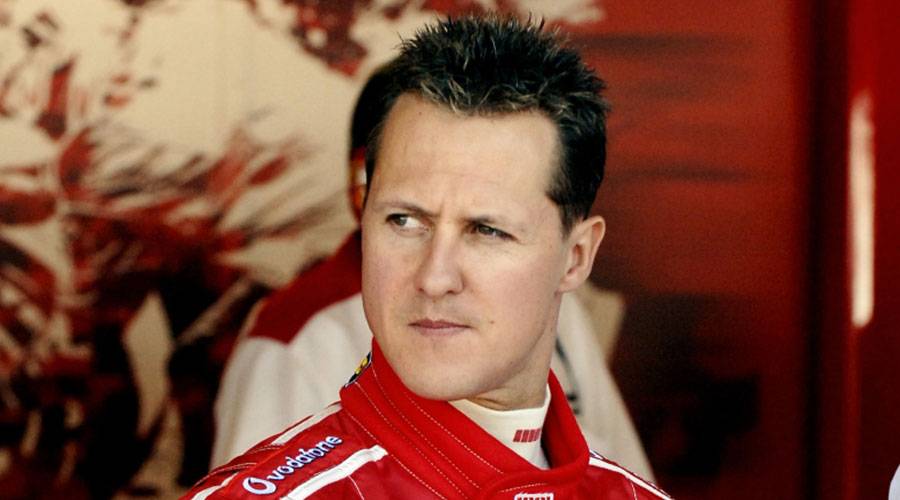 شوماخر يتمكن من التنقل بالكرسي المتحرك