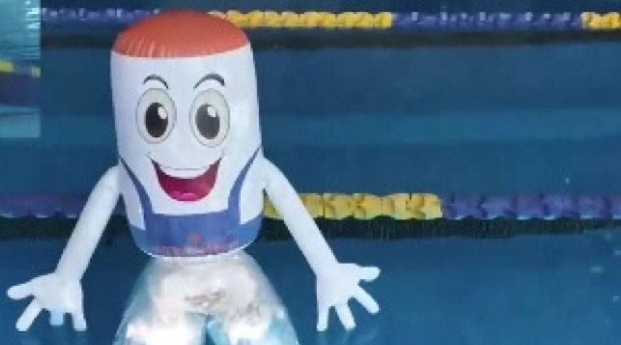 أول روبوت يطير ويمشي على الماء