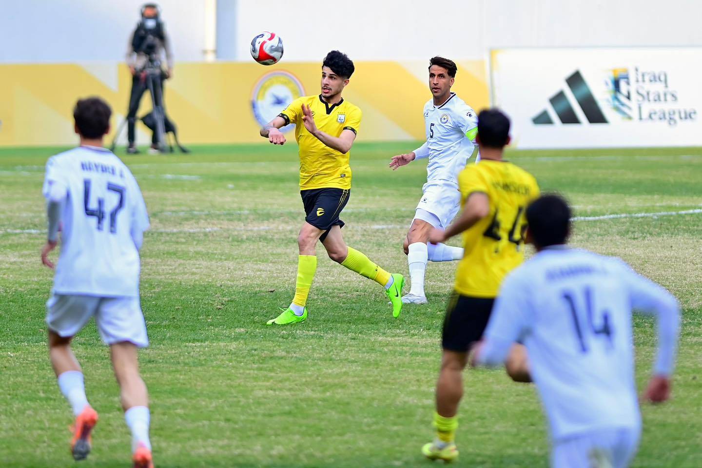من مباريات الدوري العراقي