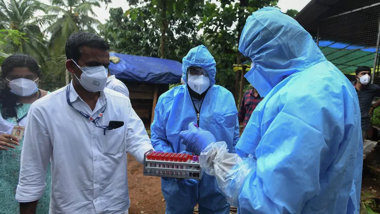 «الصحة العالمية»: احتمال انتشار فيروس نيباه خارج الهند ضعيف