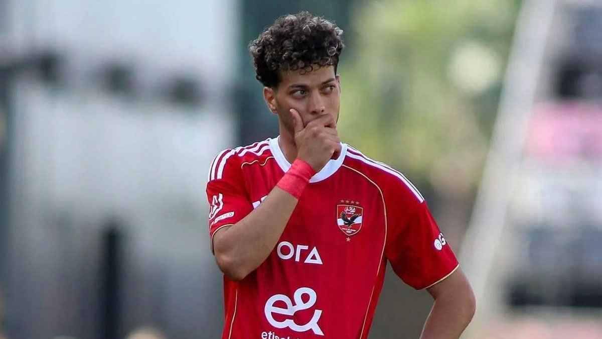 والد إمام عاشور: اللاعب لا يتظاهر بالمرض..وهذه حقيقة خلافه مع محمد هاني