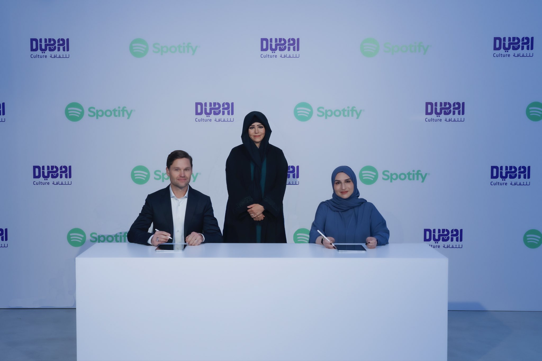 بحضور لطيفة بنت محمد.. شراكة بين «دبي للثقافة» و«Spotify» لدعم الموسيقيين الناشئين والمواهب المحلية