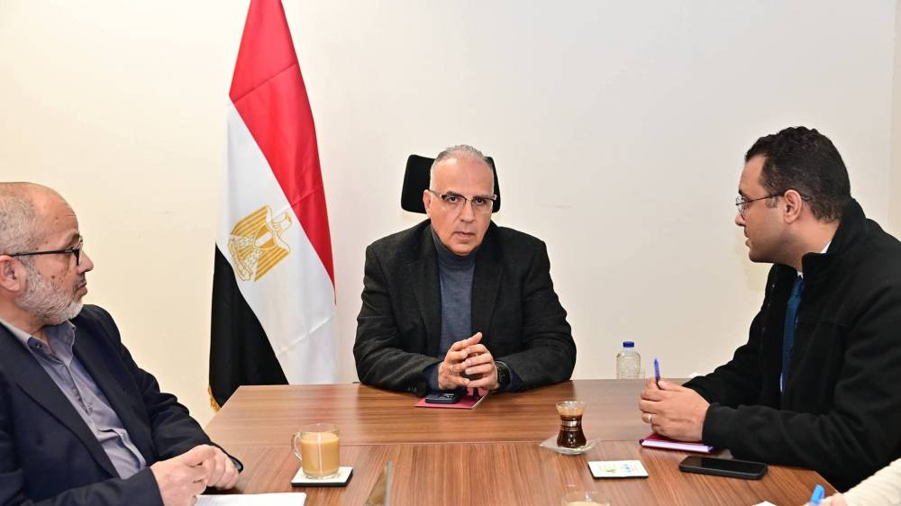 8 مشاريع مصرية لحماية شواطئ البحر المتوسط