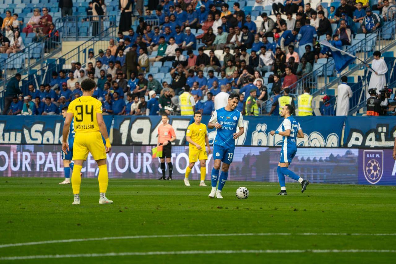 النصر والوصل «حبايب» في «ديربي» دبي