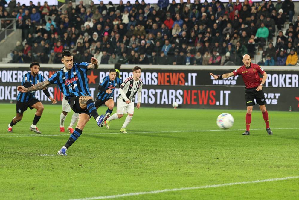 أتالانتا يسجل