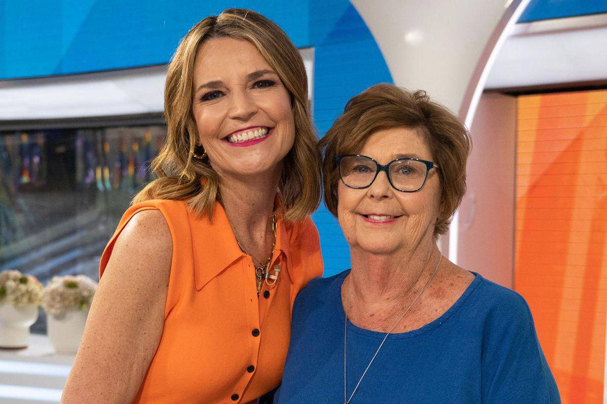 بعد رصد مكافأة ضخمة.. ترامب يتدخل في قضية اختطاف والدة مذيعة شهيرة