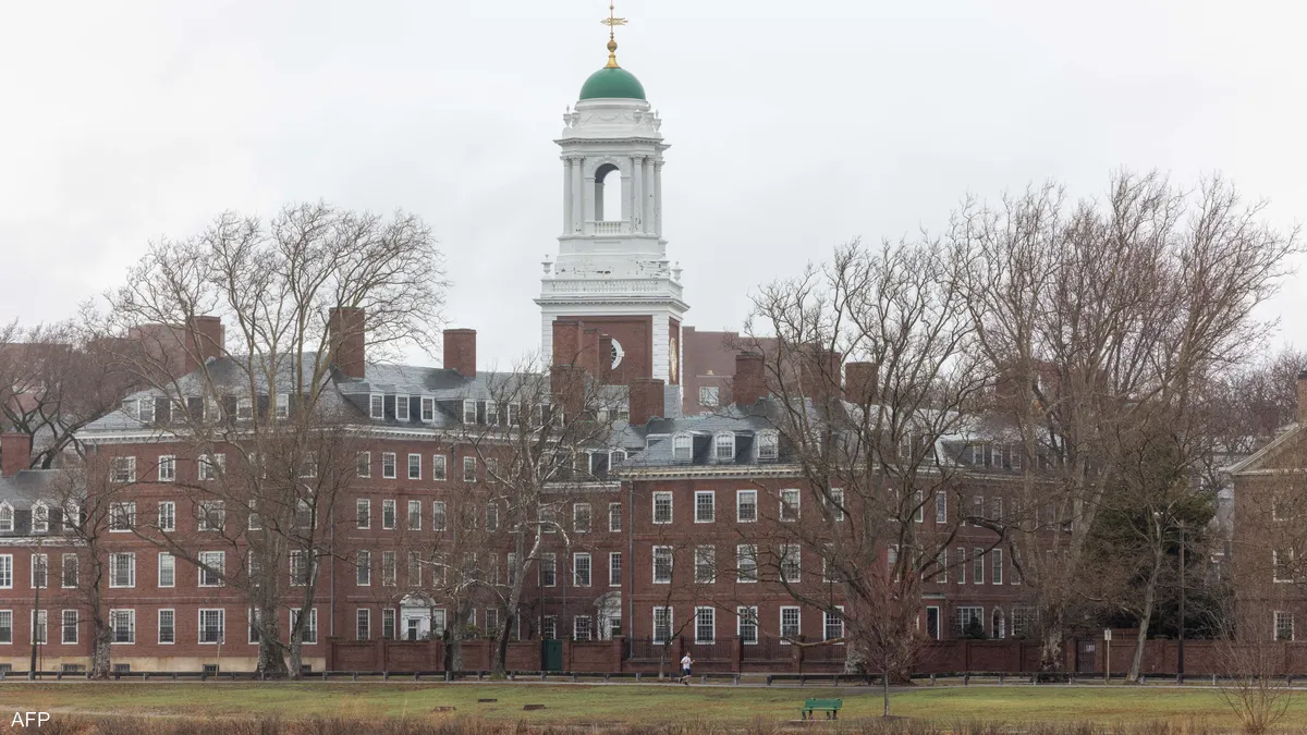البنتاغون يعتزم قطع العلاقات الأكاديمية مع هارفارد