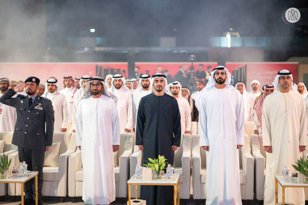 زايد بن محمد وسالم بن خالد وفارس خلف المزروعي