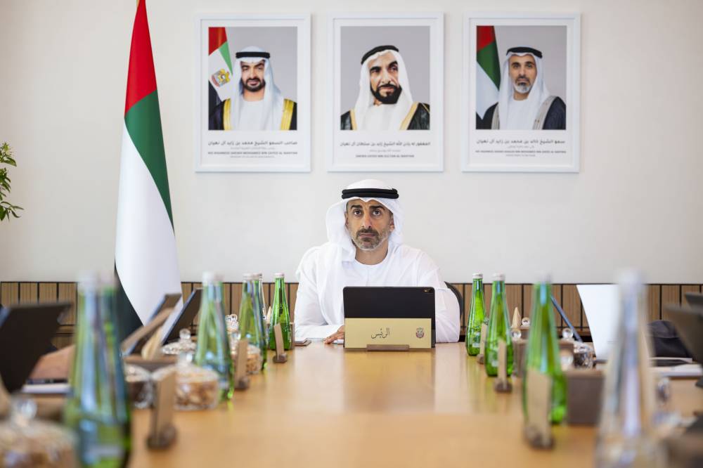 حمدان بن محمد بن زايد يوجه بالاستثمار في تطوير البنية التحتية لقطاع التنقل الذكي