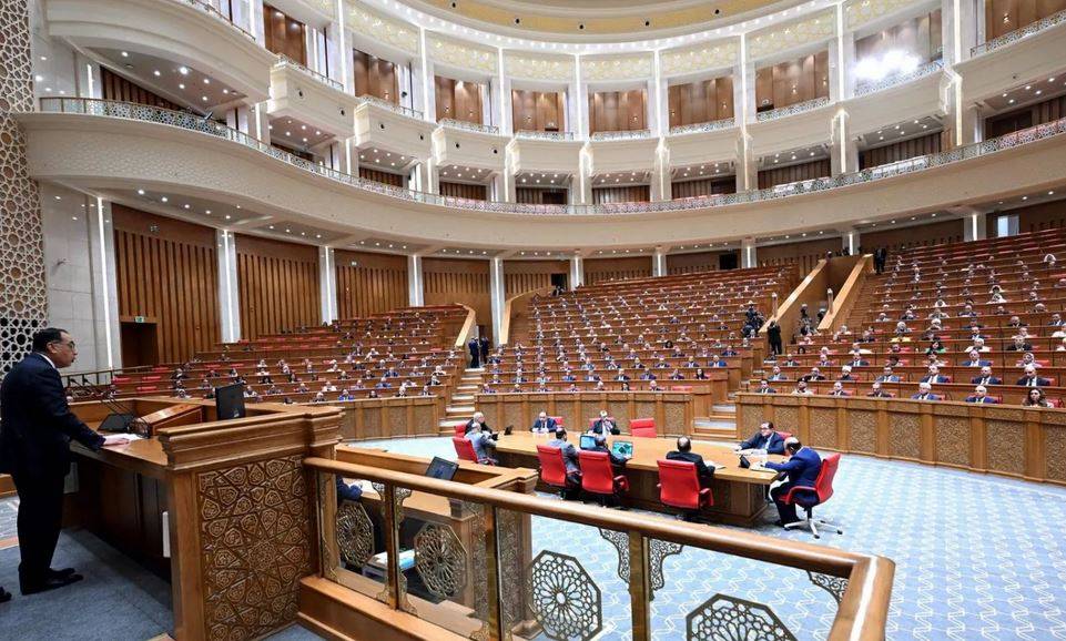 الوزراء الـ 10 الراحلون عن الحكومة المصرية.. هؤلاء تولوا حقائبهم