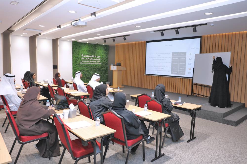 «أشغال الشارقة» تمكّن كوادرها بأدوات التخطيط الاستراتيجي