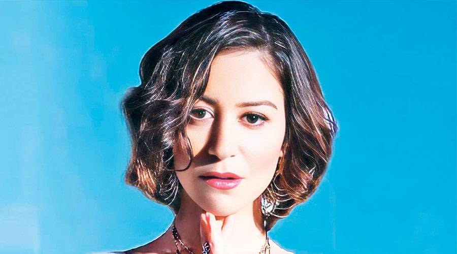 منة شلبي تقاوم الاحتلال في «فرقة الموت»