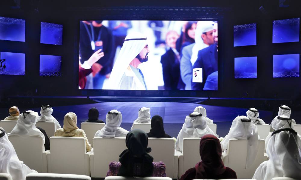 «صنّاع الأمل».. مبادرات تسدد الديون وترمم الوجوه وتحتضن الأيتام