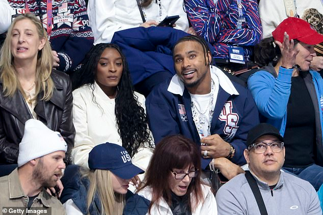 أوينز وسيمون يتابعان الأولمبياد الشتوي 