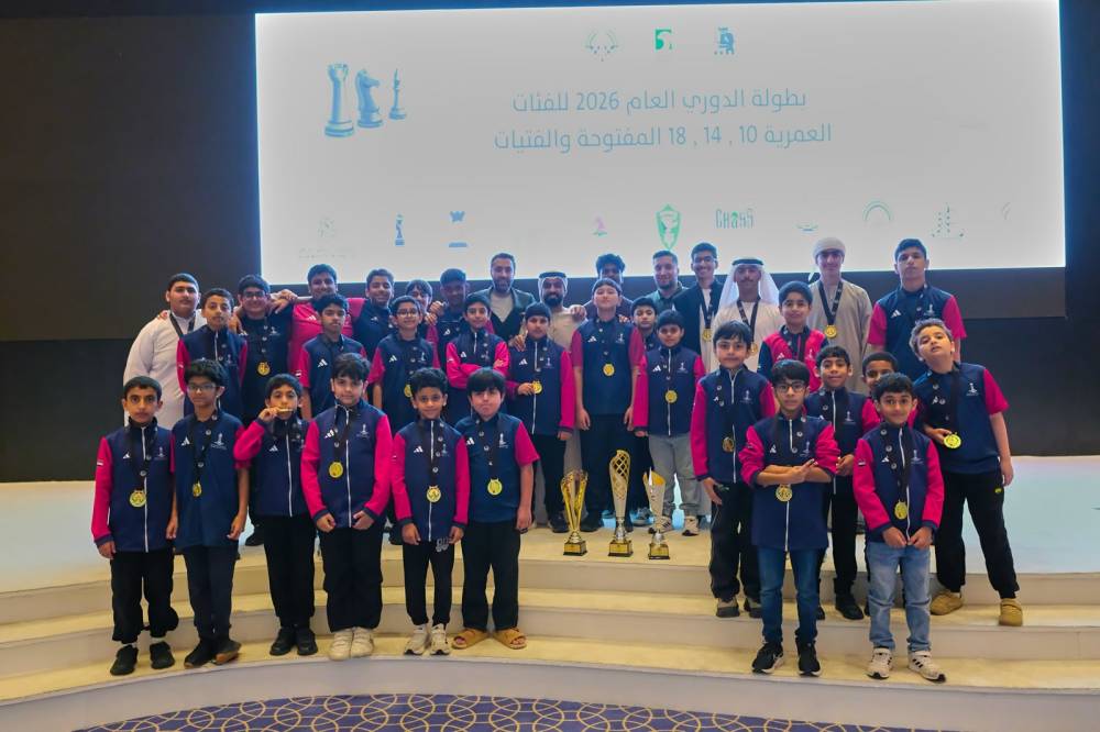 مستقبل شطرنج الشارقة في لقطة تذكارية