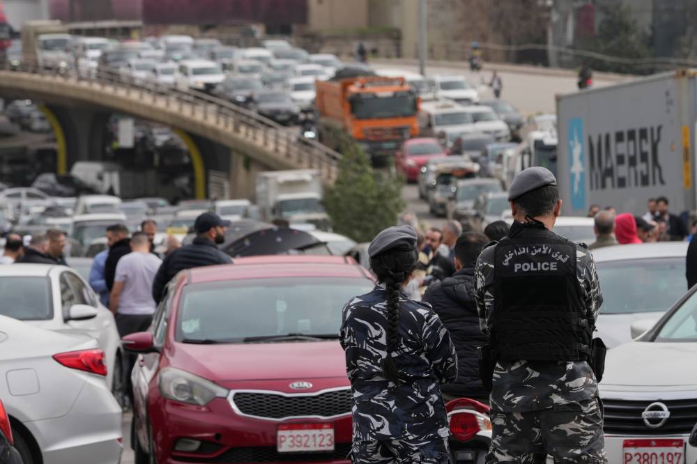  زحام خانق في بيروت في اطار الاحتجاج على زيادة الضرائب(أ؟ب)