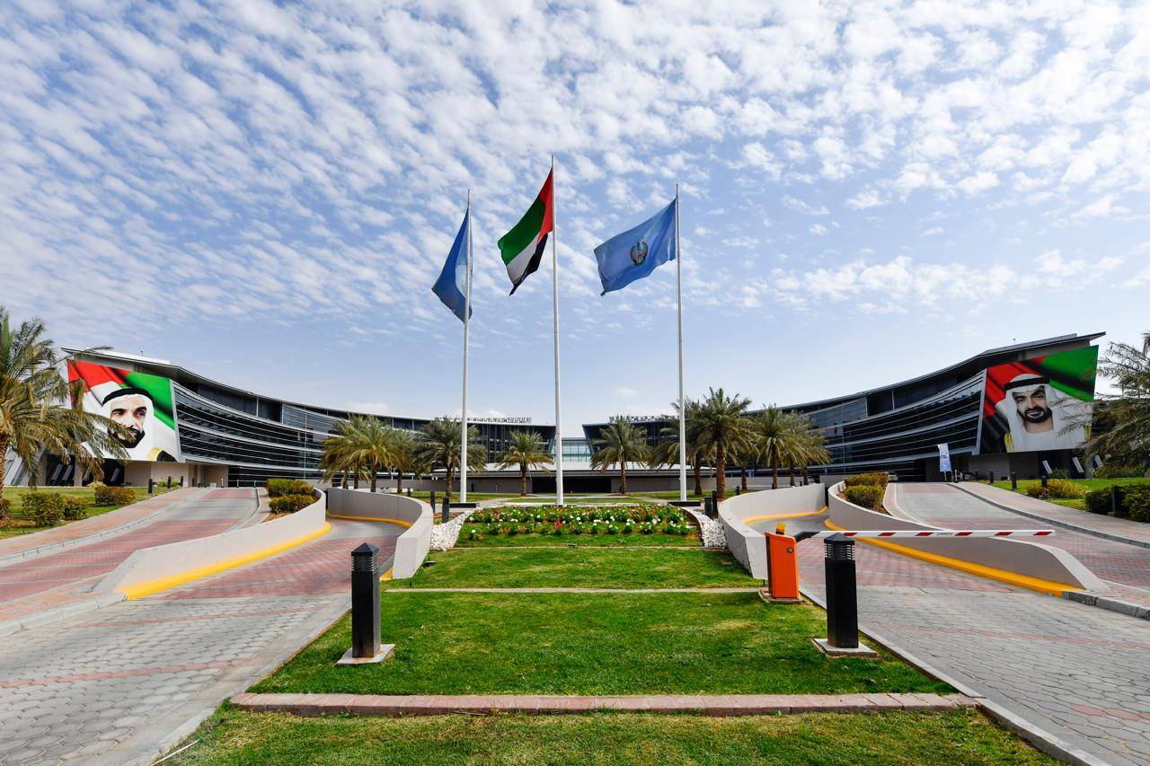 جامعة الإمارات الأولى محلياً في براءات الاختراع