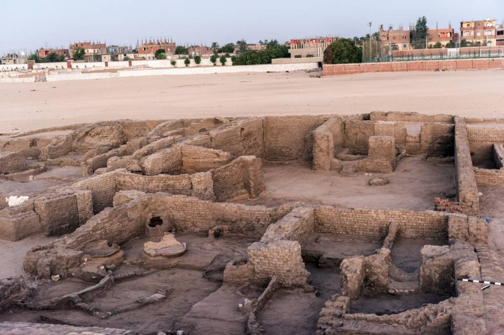 اكتشاف مدينة سكنية أثرية في صعيد مصر